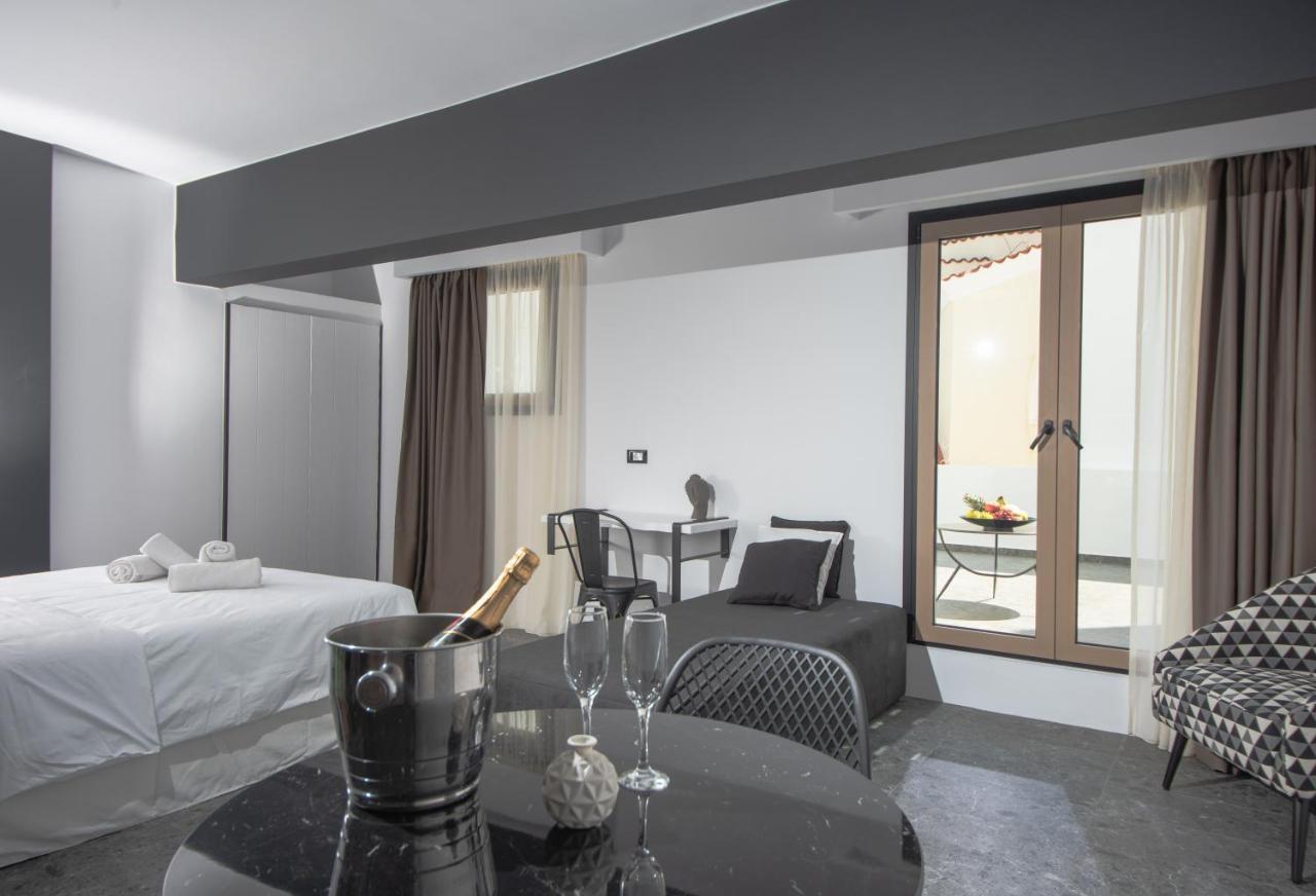 Kalypso Suites Hotel - Adults Only Elounda Exterior foto